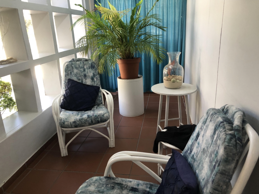 1 Bedroom Property for Sale in Van Ryneveld Western Cape